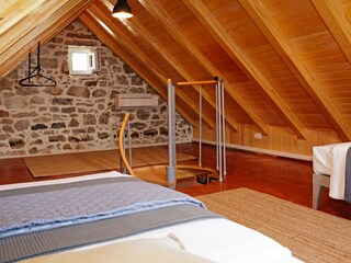 Schlafzimmer 5