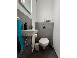 kleines Gäste WC