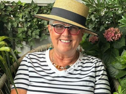 Frau Monika Schnellbacher