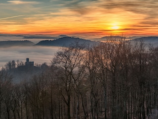 Einmalig-Sonnenuntergang Burg Gräfenstein