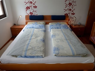 Schlafzimmer mit Moselblick