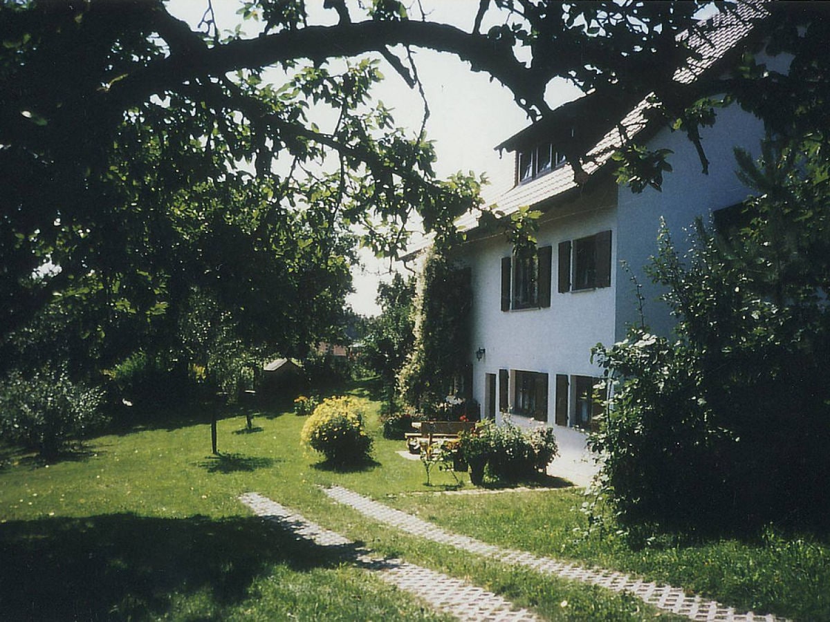 hinterm Haus