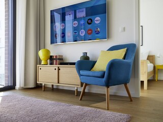 Wohnbereich mit TV und WLAN