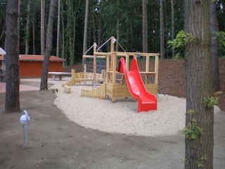 Spielplatz in der Anlage