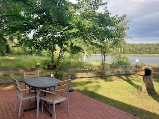 Terrasse mit Seeblick