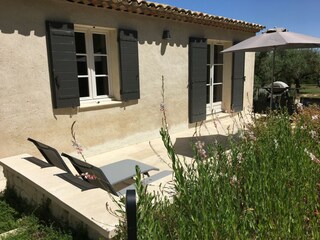 Villa Eyragues Outdoor Recording 6