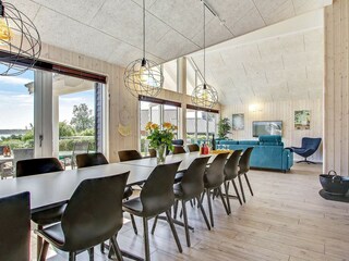 Vakantiehuis Høll  11