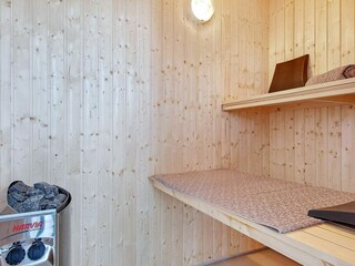 Vakantiehuis Høll  18