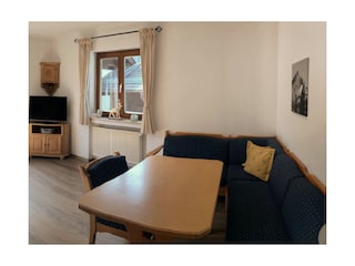 Das Wohnzimmer des 4-Personen-Appartements