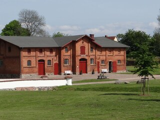 Alter Pferdestall auf dem Gutshof