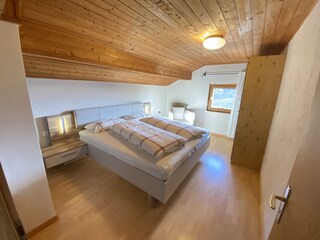 Schlafzimmer/2