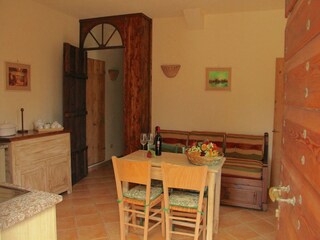 Farmhouse Marsciano Features 28