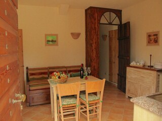 Farmhouse Marsciano Features 28