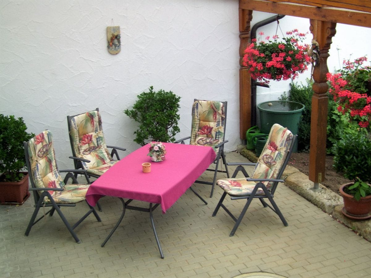 überdachte Terrasse