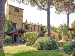 Bauernhof Bauernhaus in Marsciano mit Terrasse - Marsciano - image1