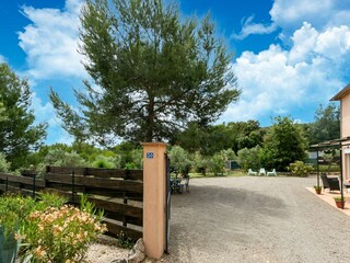 Villa Régusse Features 14