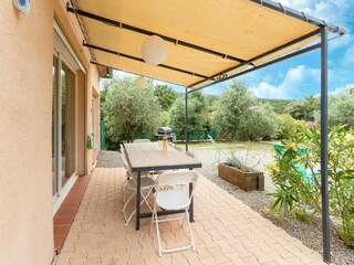 Villa Régusse Outdoor Recording 6