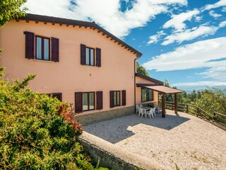 Type de propriété : Ferme Apecchio Enregistrement extérieur 9
