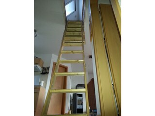 Treppe zum ausgebauten Spitzboden