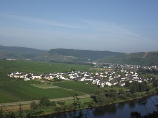 Holiday apartment Köwerich  24