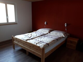 Schlafzimmer/2.im Dachbereich=Bettsofa 140x200n