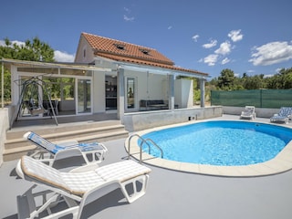 Holiday house Supetar Outdoor Recording 1