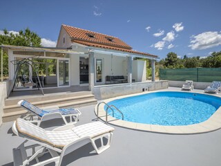 Vakantiehuis Supetar Buitenaudio-opname 1