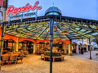 One of the shopping arcades in Kühlungsborn