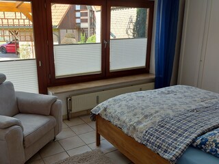 Schlafzimmer 1