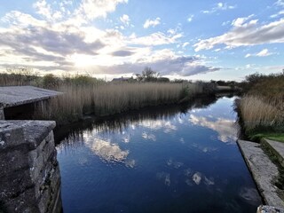 Auf einem Spaziergang in Richtung Quinéville