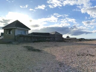Strand in Quinéville in der Nähe des Museums zum Zweiten Weltkrieg