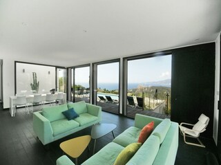 Villa Porticcio Features 10
