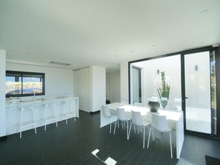 Villa Porticcio Features 12