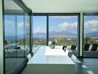 Villa Porticcio Features 18