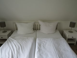 Schlafzimmer mit Doppelbett
