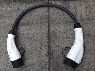 Adapter von Typ 2 auf Typ 1