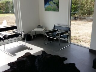 Blick Richtung Garten von Treppe aus