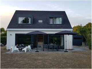 Haus vom Garten her