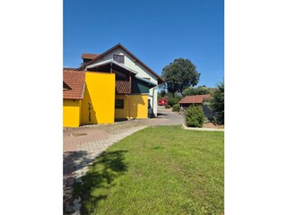 Ferienwohnung - vom Garten