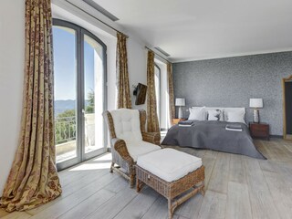 Villa Grasse Caratteristiche 13