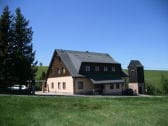 Ferienhaus "Bergblick" im Sommer