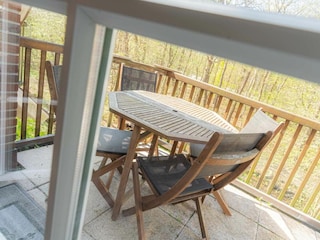 Südwest-Balkon zur Deichseite mit Blick ins Grüne
