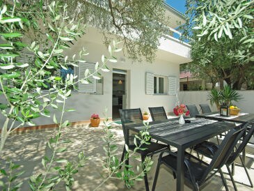 Holiday house Dado