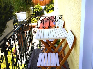 Küchenbalkon mit Abendsonne