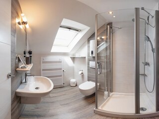 Holiday apartment Köwerich Bathroom 23