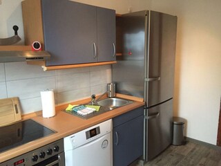 Herd, Backofen, Spülmaschine, Kühl/Gefrierschrank,Mikro