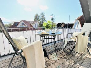 Holiday apartment Storchensuite - Zingst - image1