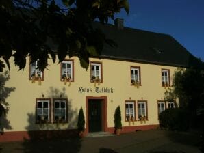 Apartment Geräumige Villa mit Garten in Morbach - Deuselbach - image1