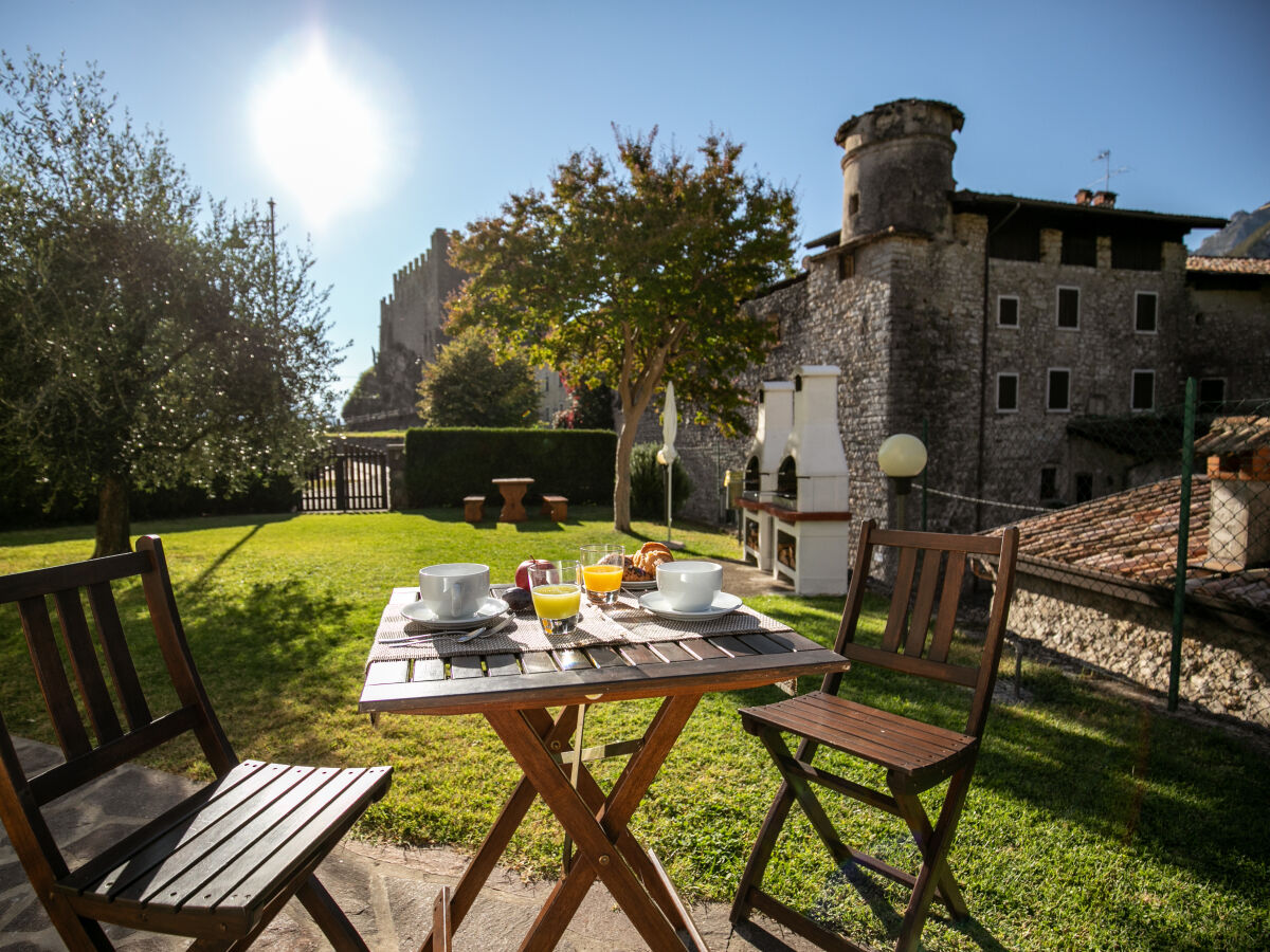 Ferienwohnung Tenno Außenaufnahme 5