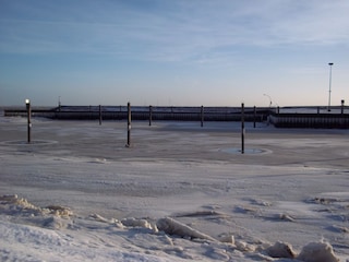 Winter im Hafen in Horumersiel